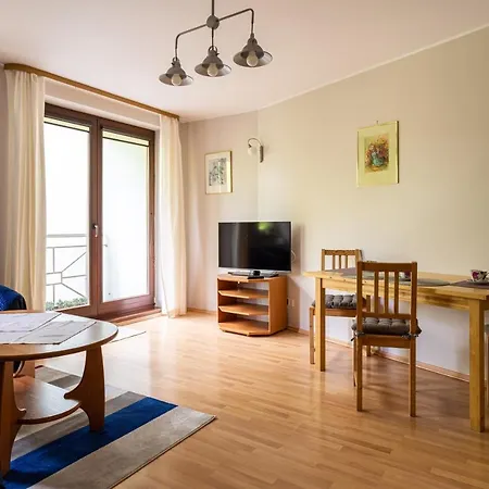Relax Victus Sobieskiego Z Parkingiem By Renters Apartment *